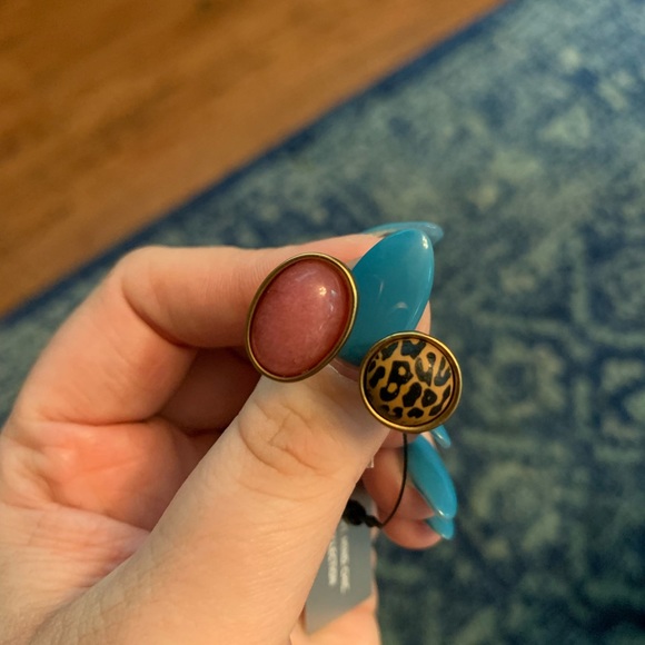 NWT Chico’s 2-stone Ring - Picture 6 of 9